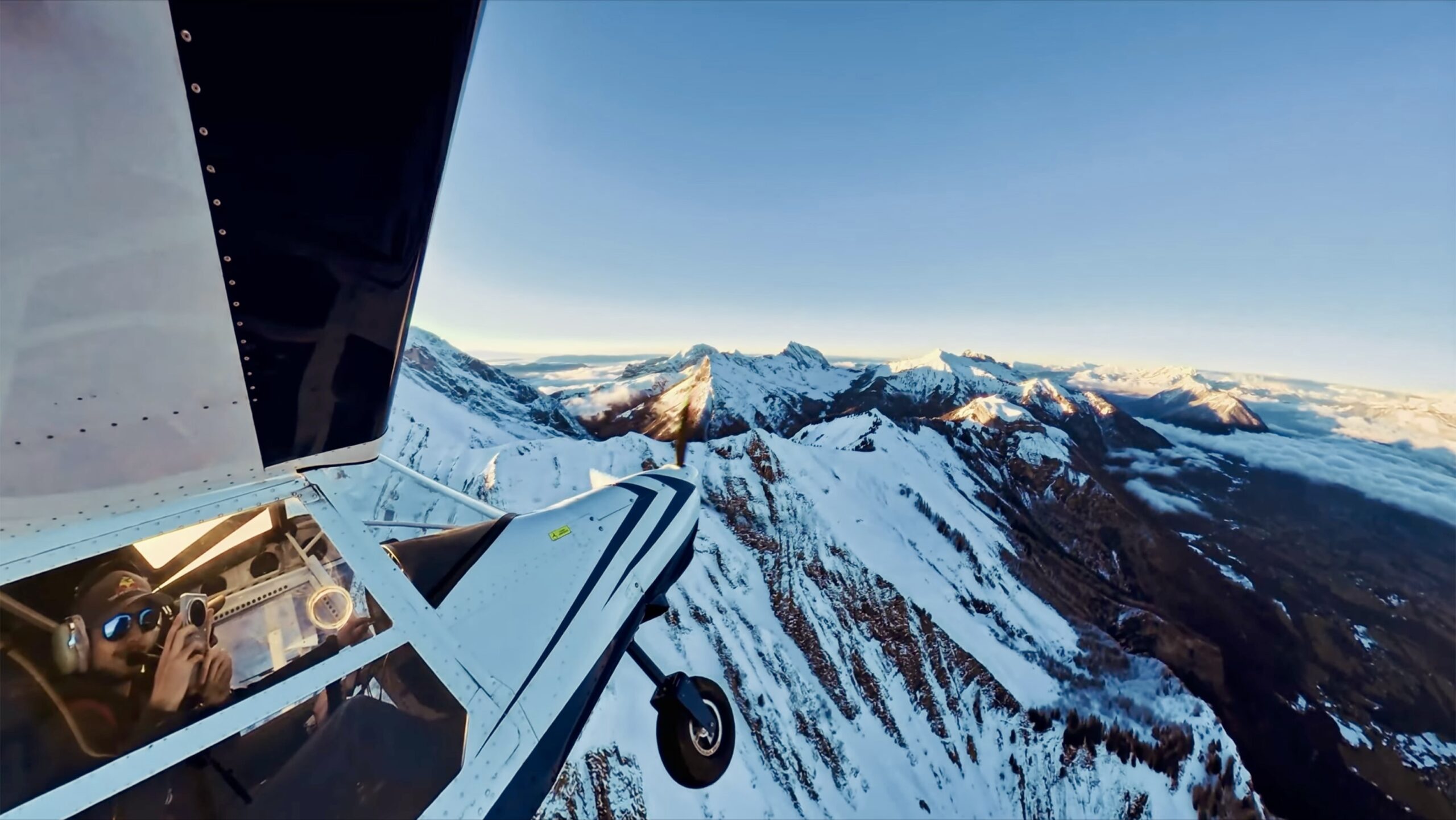 Vol découverte – Coucher de soleil sur les Alpes